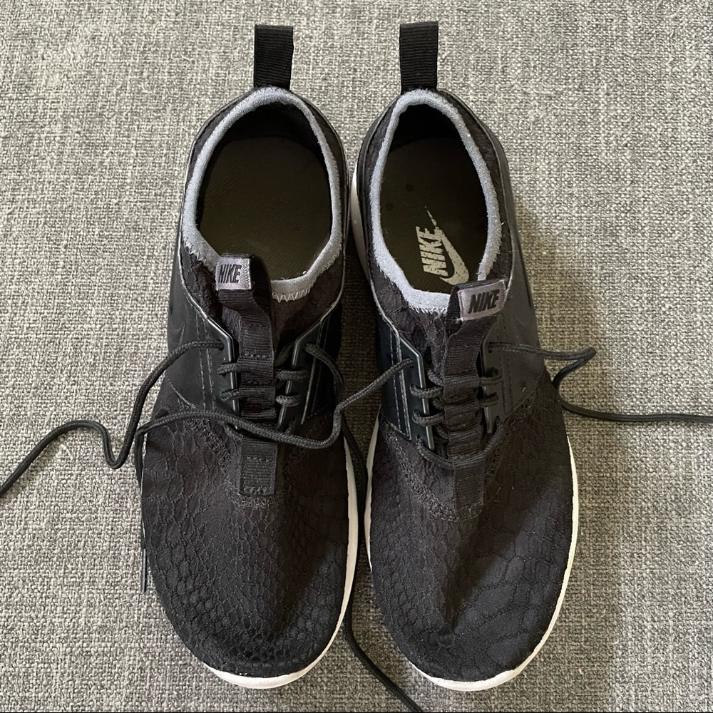 Nike Snake and leather sneakers womens 8